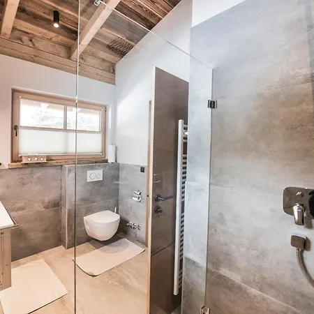 Ausserbrente 컨트리하우스