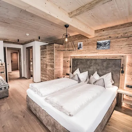 Ausserbrente Country house Tux